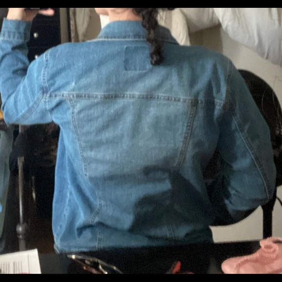 Jean jacket - Picture 2 of 5
